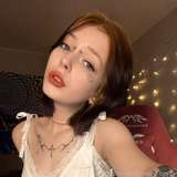 daisy_berry from fansly